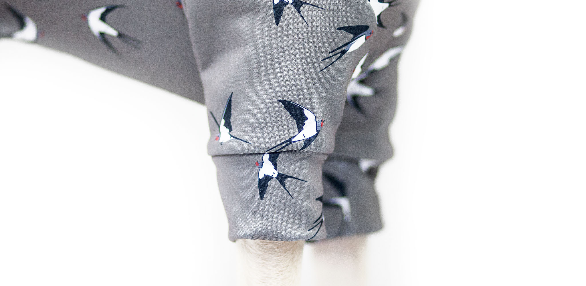 bluza z nogawkami dla charcika